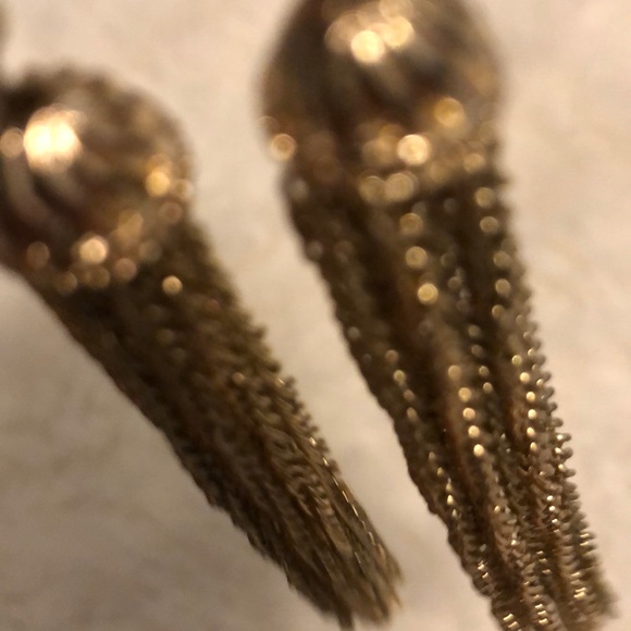 Earings - Picture 3 of 4